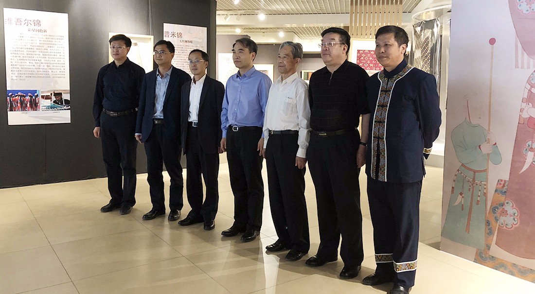 1527819306680048.jpg 新网站-新闻头条内页-锦绣中华4.jpg